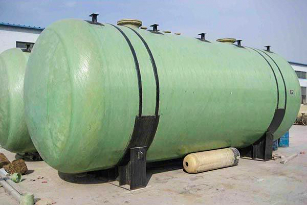 玻璃钢卧式储罐 玻璃钢卧式储罐